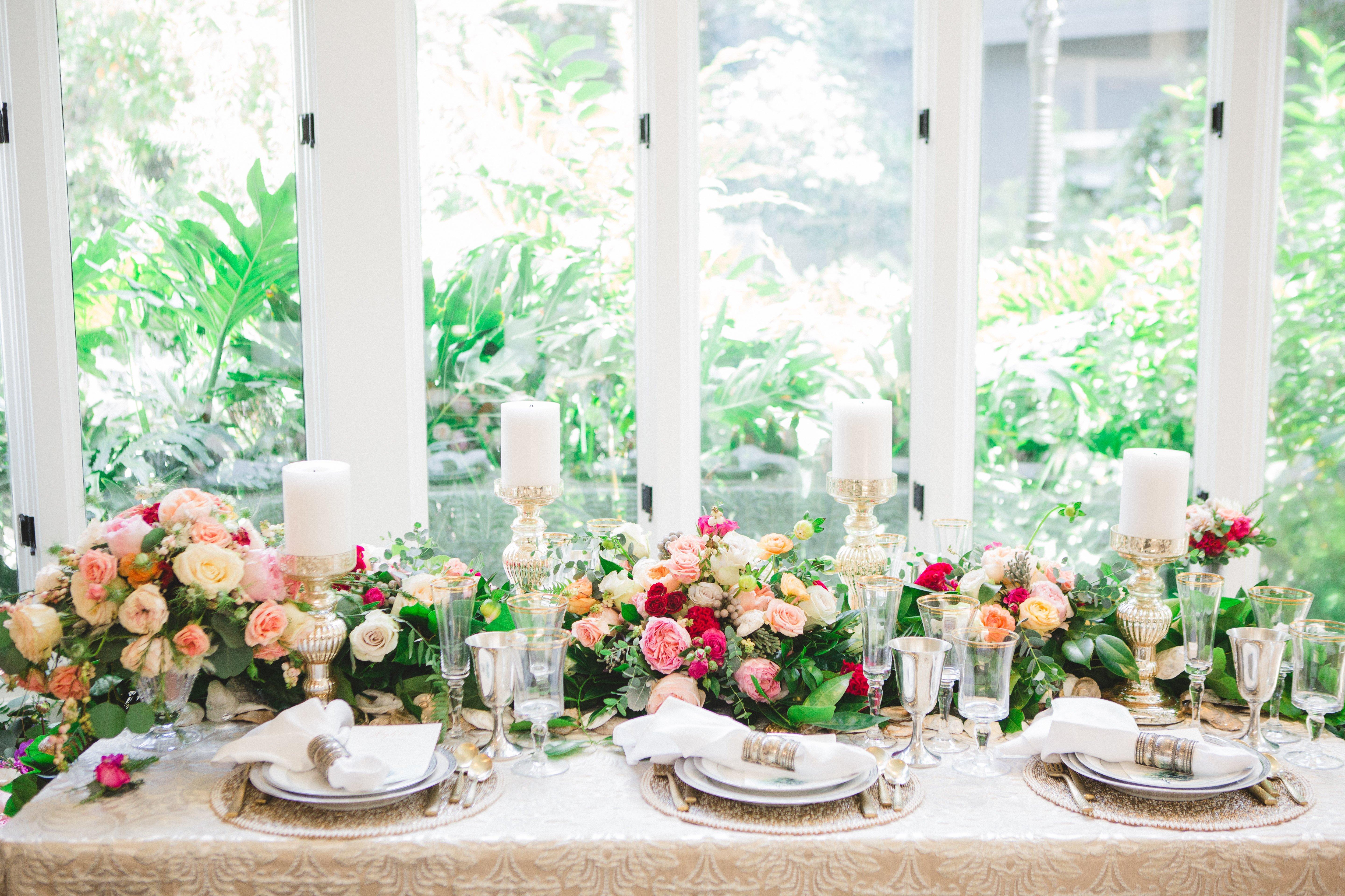 Kimpton Angler'S Hotel South Beach By Ihg Miami Beach Luaran gambar A table set for a wedding reception