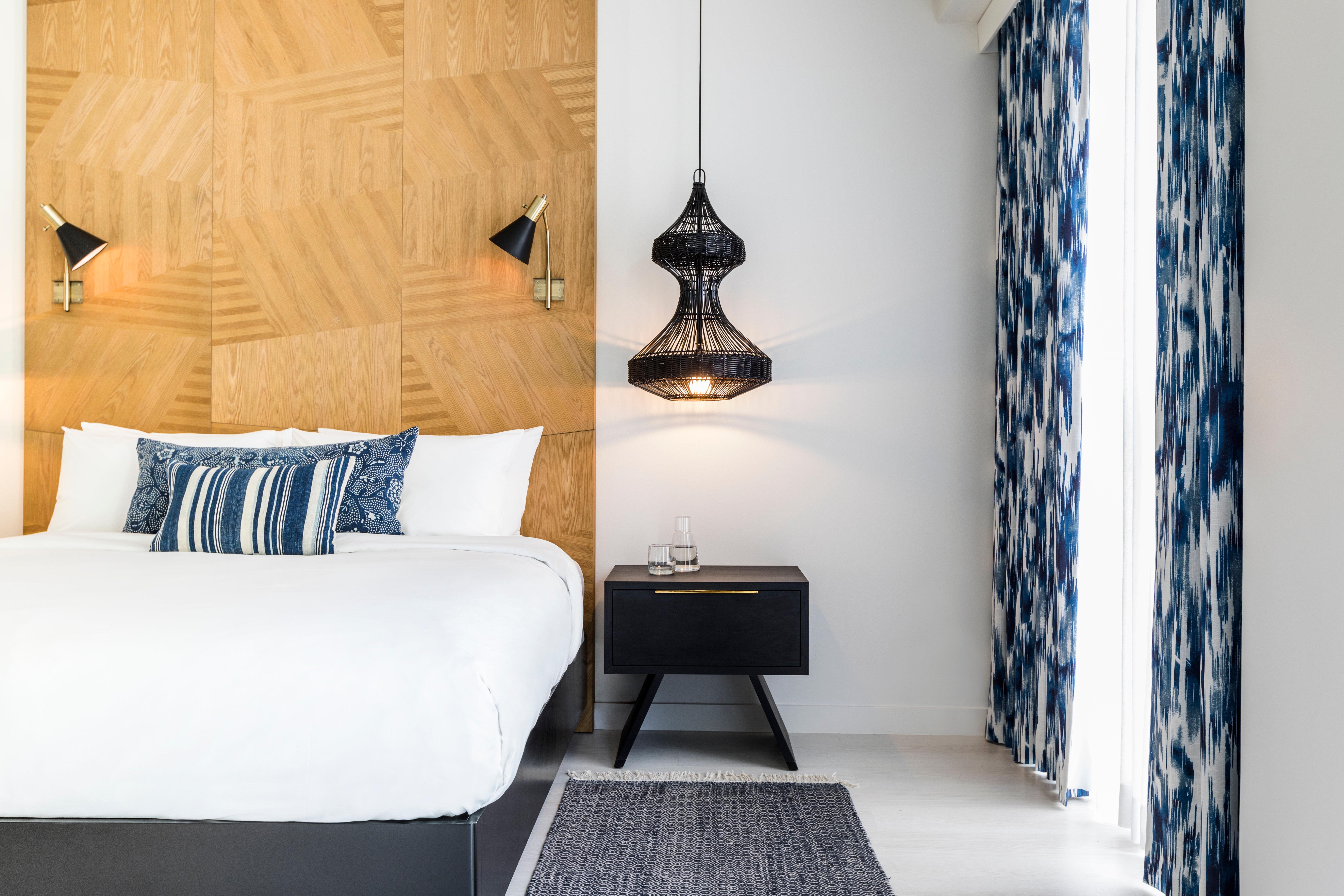 Kimpton Angler'S Hotel South Beach By Ihg Miami Beach Luaran gambar A bedroom at the Hotel